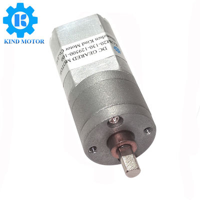 C.C 12v micro a embrayé le moteur 20Dx41L 5500 t/mn avec l'axe prolongé de 4mm